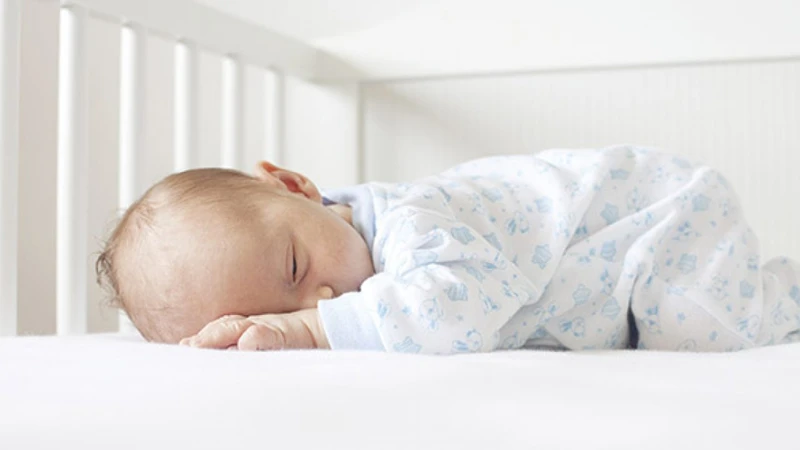 ما هي أهمية نوم الأطفال الرضع؟